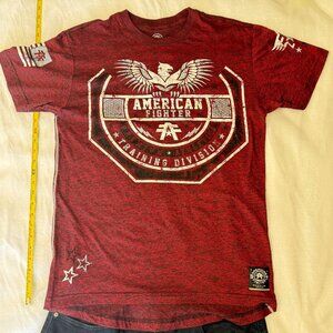 American Fighter Red Mens Large T-shirt Eagle Training Division